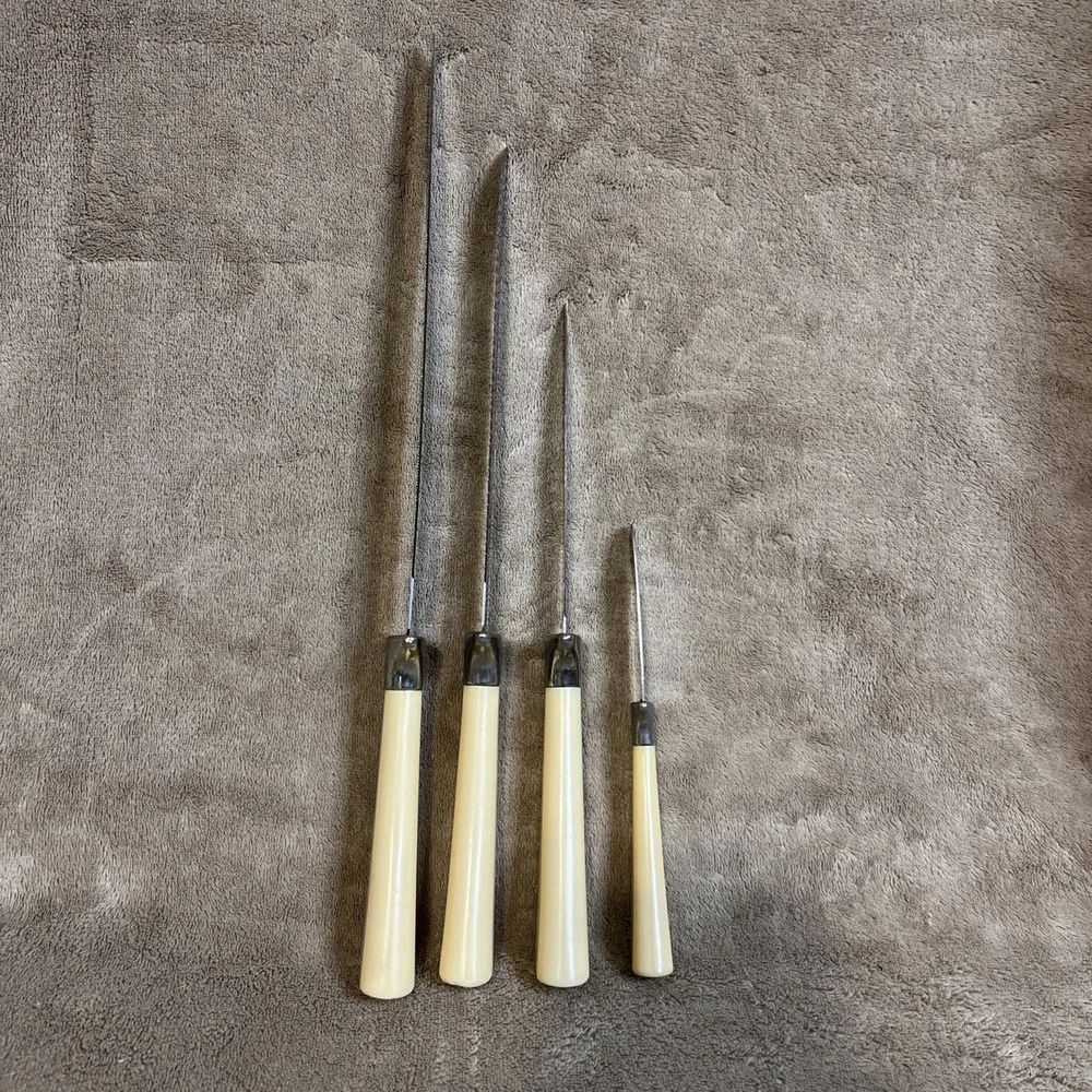 Vintage 4pc Regent Sheffield England Stainless Steel Knife Set Cream Handles MCM